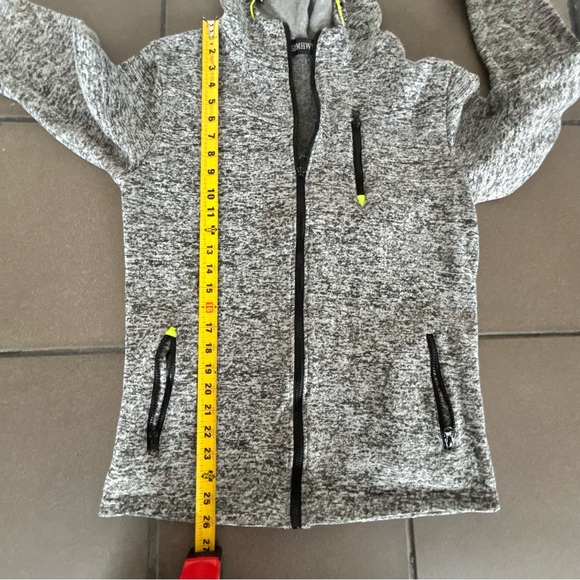Grey Zip-Up Hoodie with Neon Accents - Picture 4 of 12
